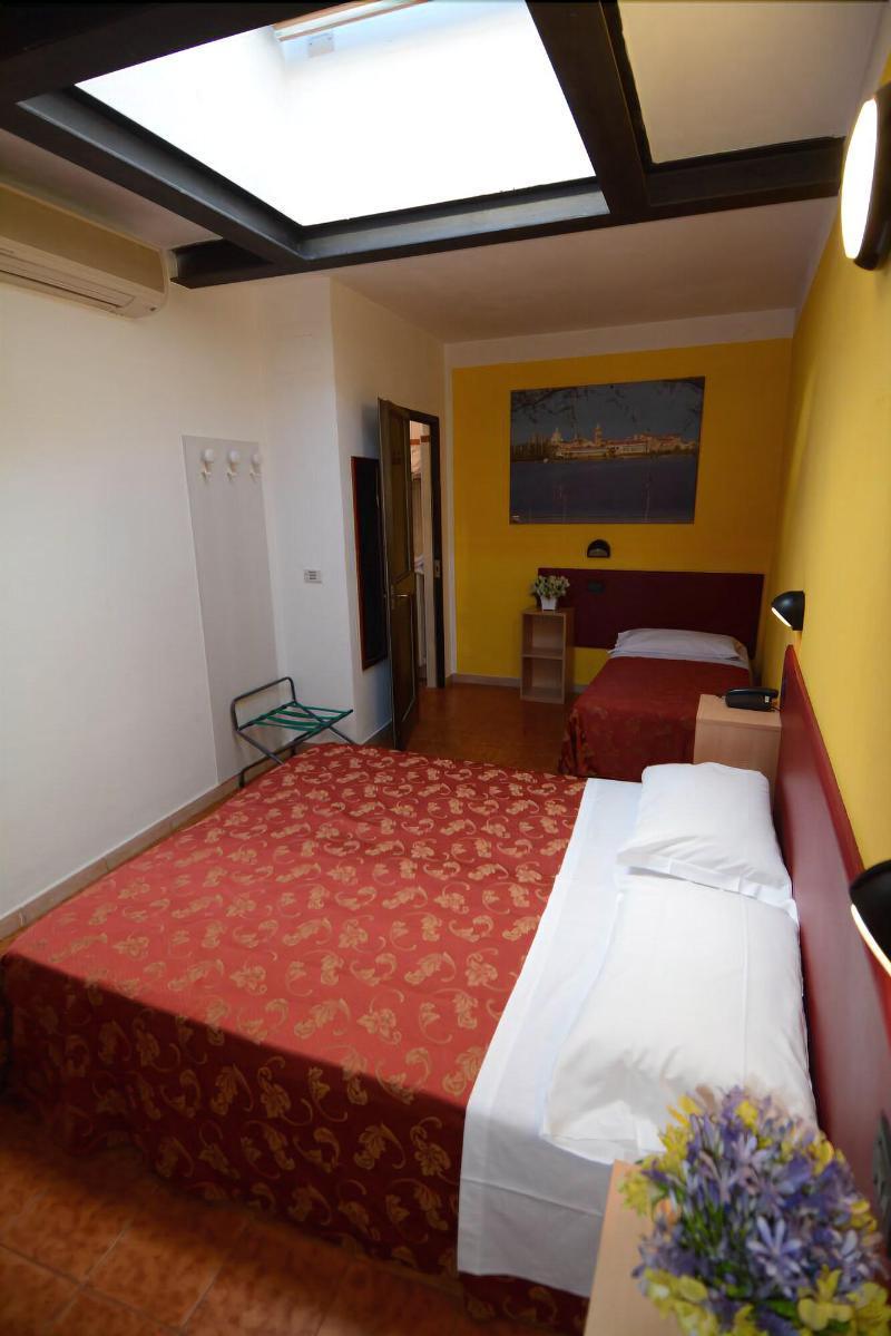 Abbazia Bed & Breakfast มานโตวา ภายนอก รูปภาพ