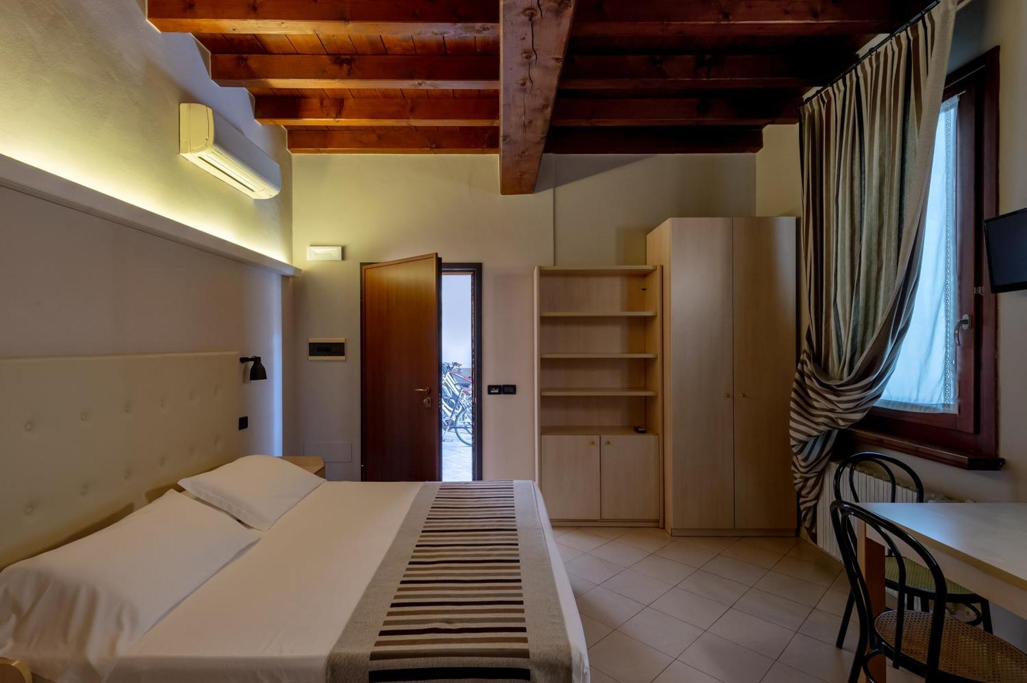 Abbazia Bed & Breakfast มานโตวา ภายนอก รูปภาพ