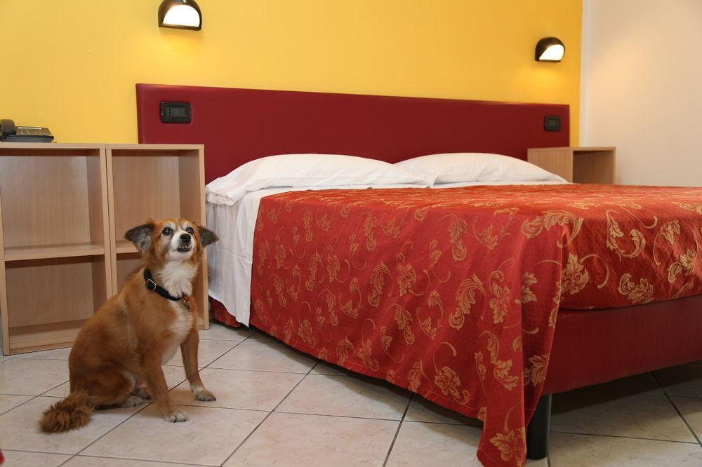 Abbazia Bed & Breakfast มานโตวา ภายนอก รูปภาพ