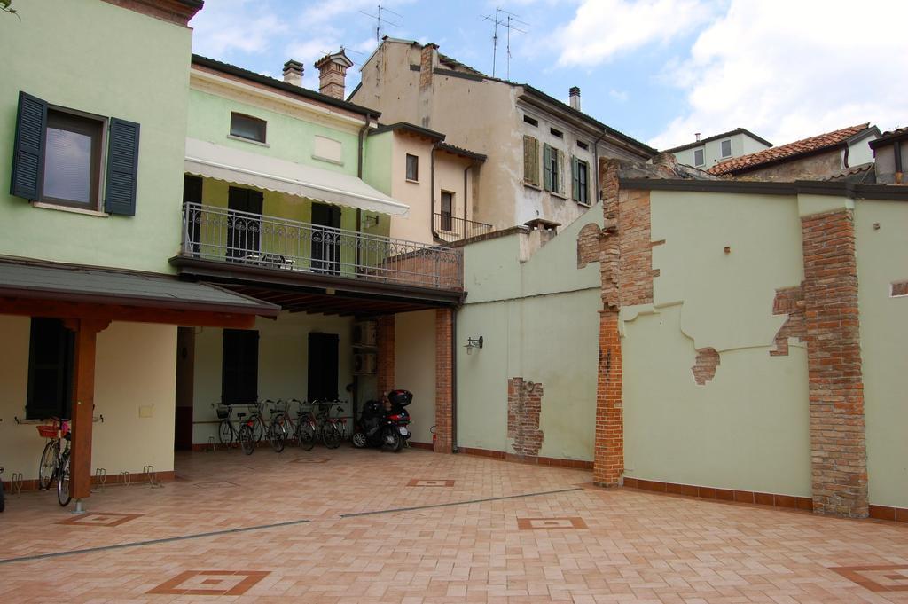 Abbazia Bed & Breakfast มานโตวา ภายนอก รูปภาพ