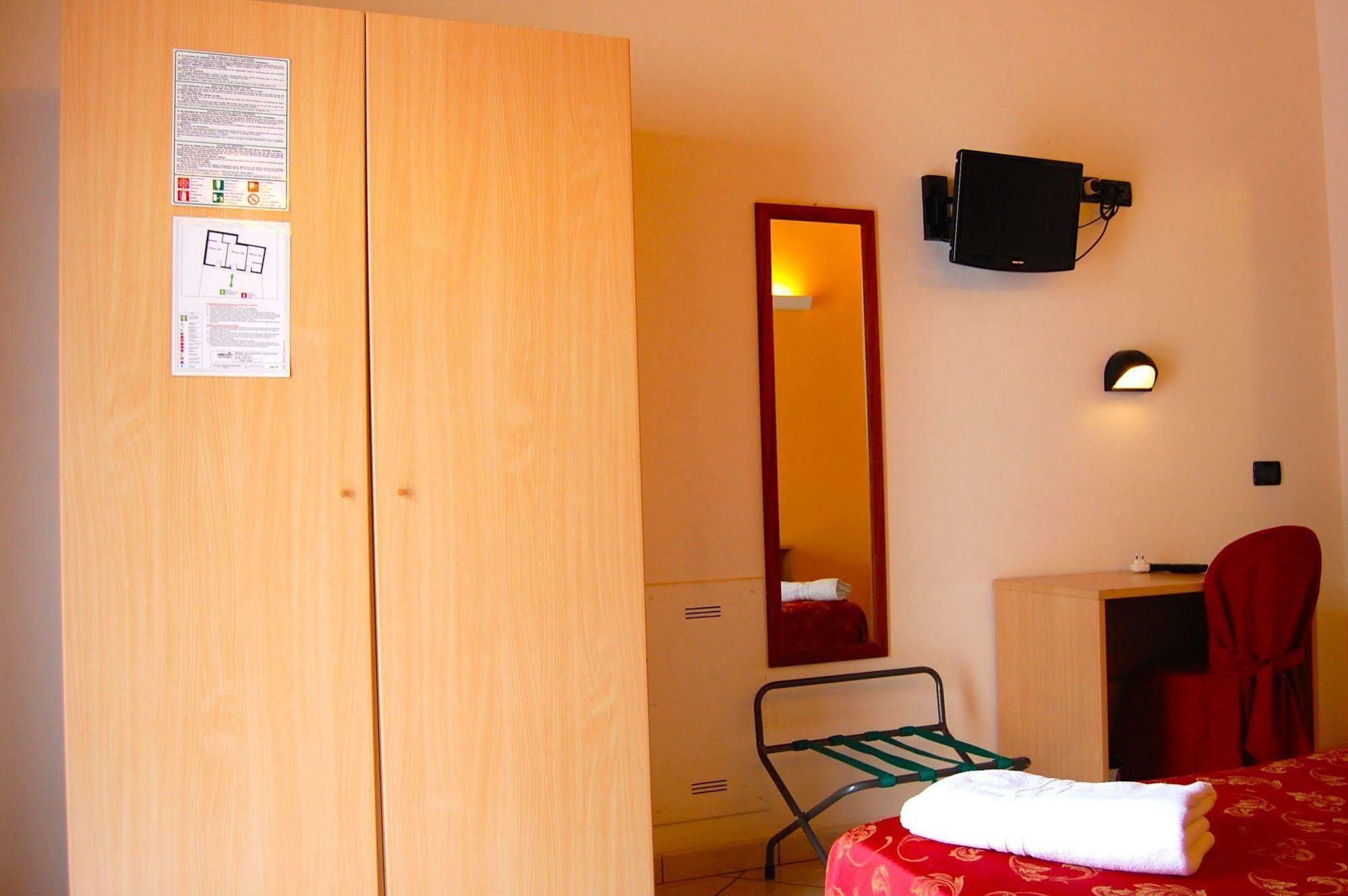 Abbazia Bed & Breakfast มานโตวา ภายนอก รูปภาพ